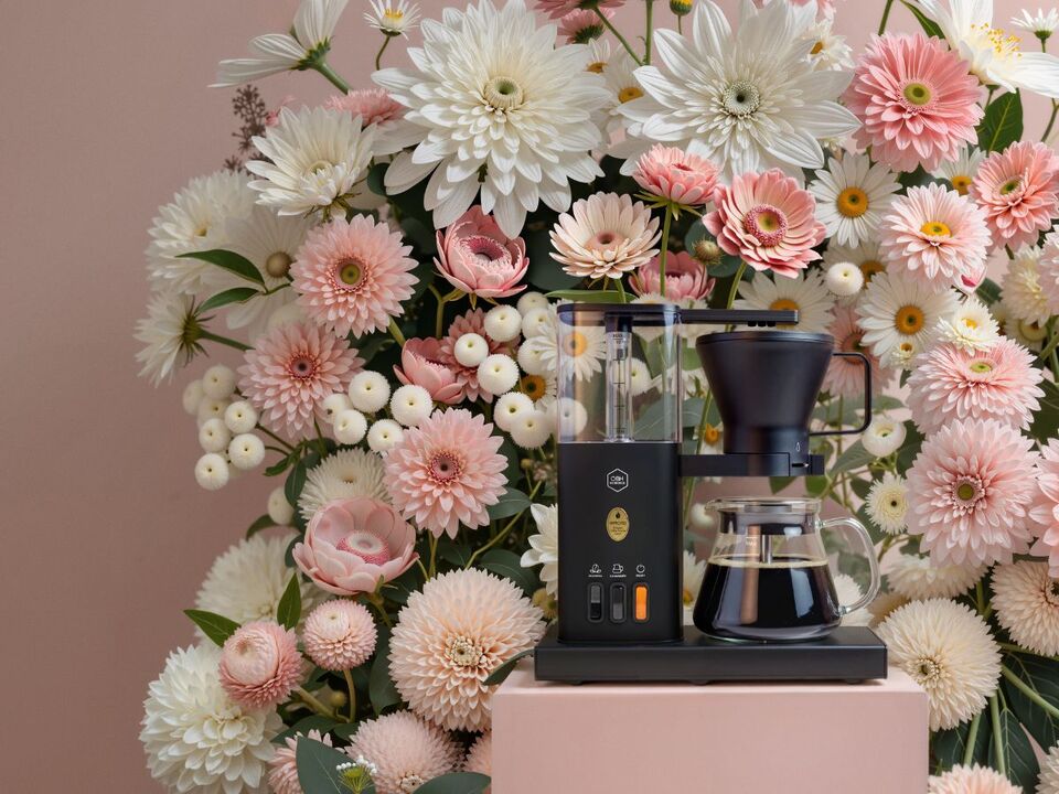 Blooming Aroma Musta -Moderni design jokaiseen keittiöön
