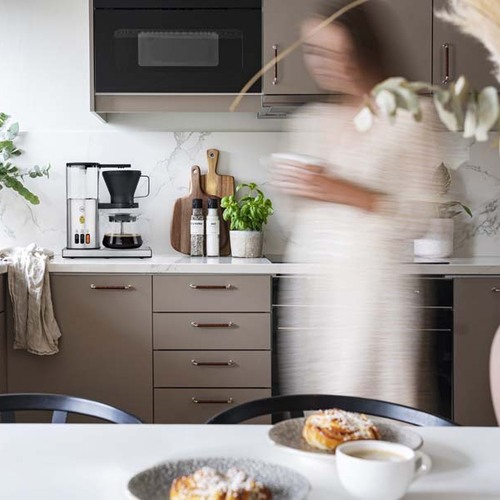 Blooming Aroma ‑kahvinkeitin ruostumatonta terästä 10 Kupillista