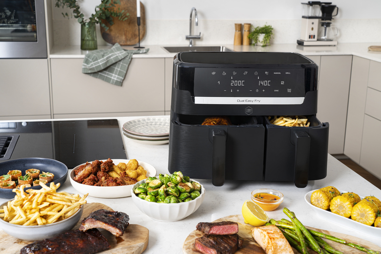 Kuinka suuri airfryer tarvitaan kuuden hengen ruoanlaittoon?