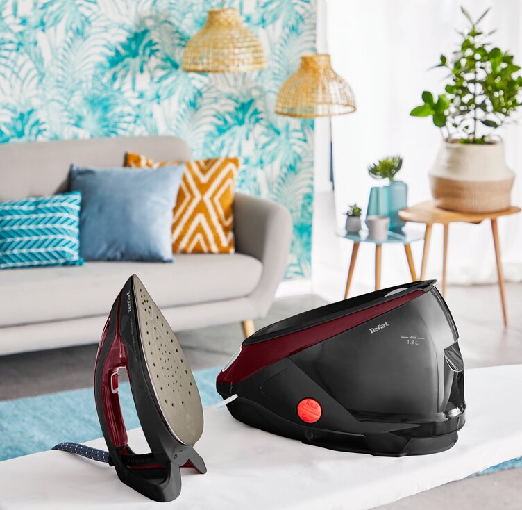 Säästä aikaa ja helpota silitystä TEFAL-höyrysilityskeskuksen avulla