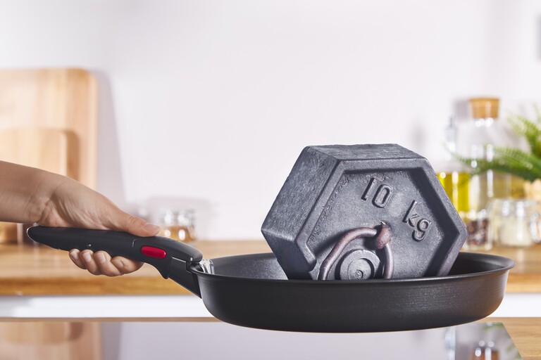 Irrotettava ja kestävä kahva -