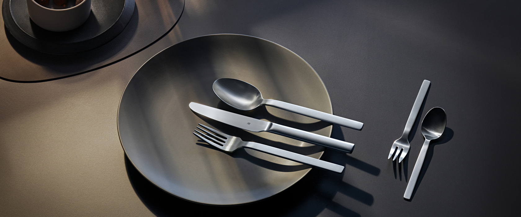 Alteo 60 osaa harmoniseen kattaukseen