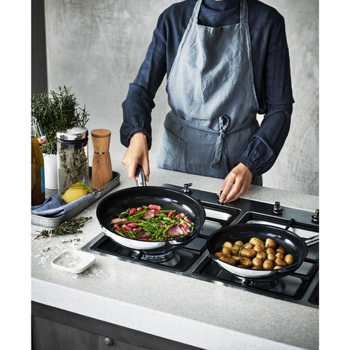 PermaDur Advance paistinpannusetti 2 osaa 24/28 cm, Non-Stick 