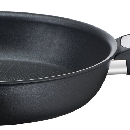Unlimited on Paistinpannusetti 20 cm / 24 cm / 28 cm 