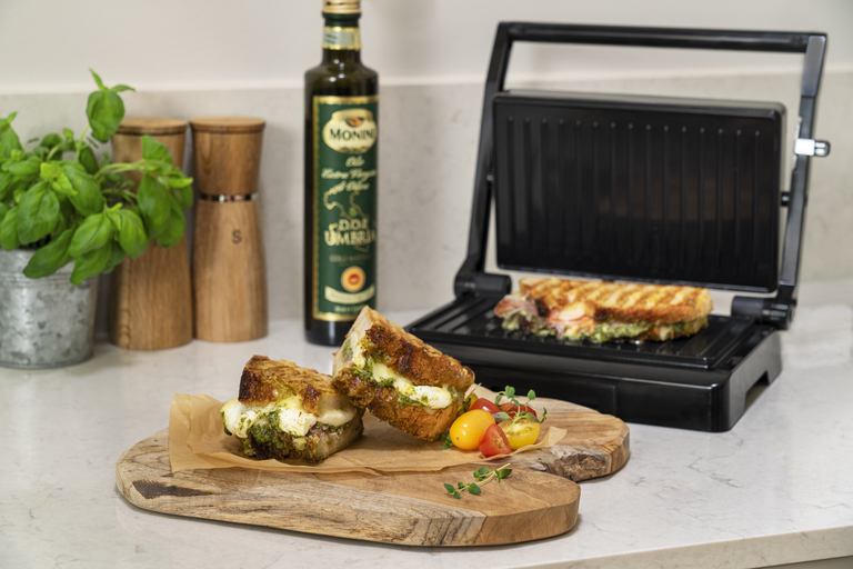 Valumisastia vähentää käryn muodostumista