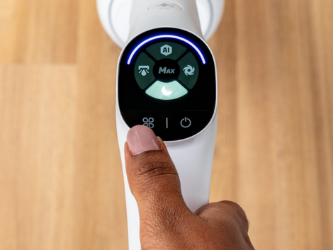 X-Clean 10 on varustettu digitaalisilla säätimillä ja LED-näytöllä