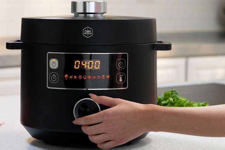 Käyttäjäystävällinen ohjaus