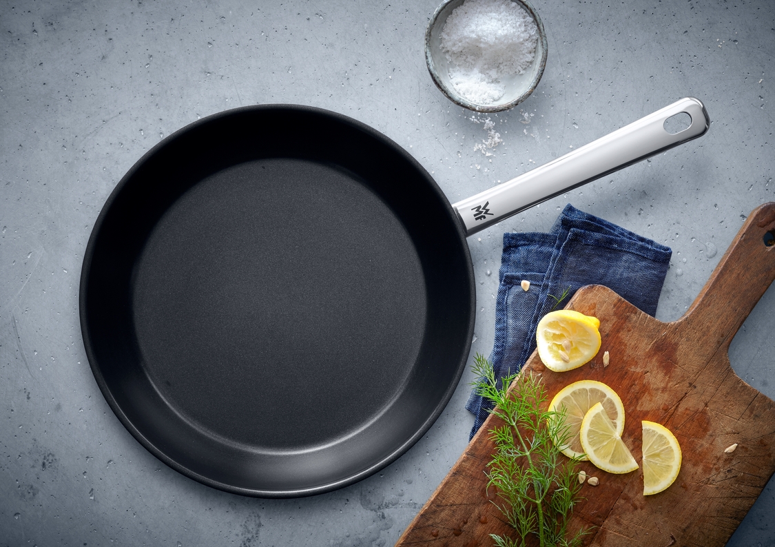 Isot paistinpannut – tilaa suurille ruokaideoille
