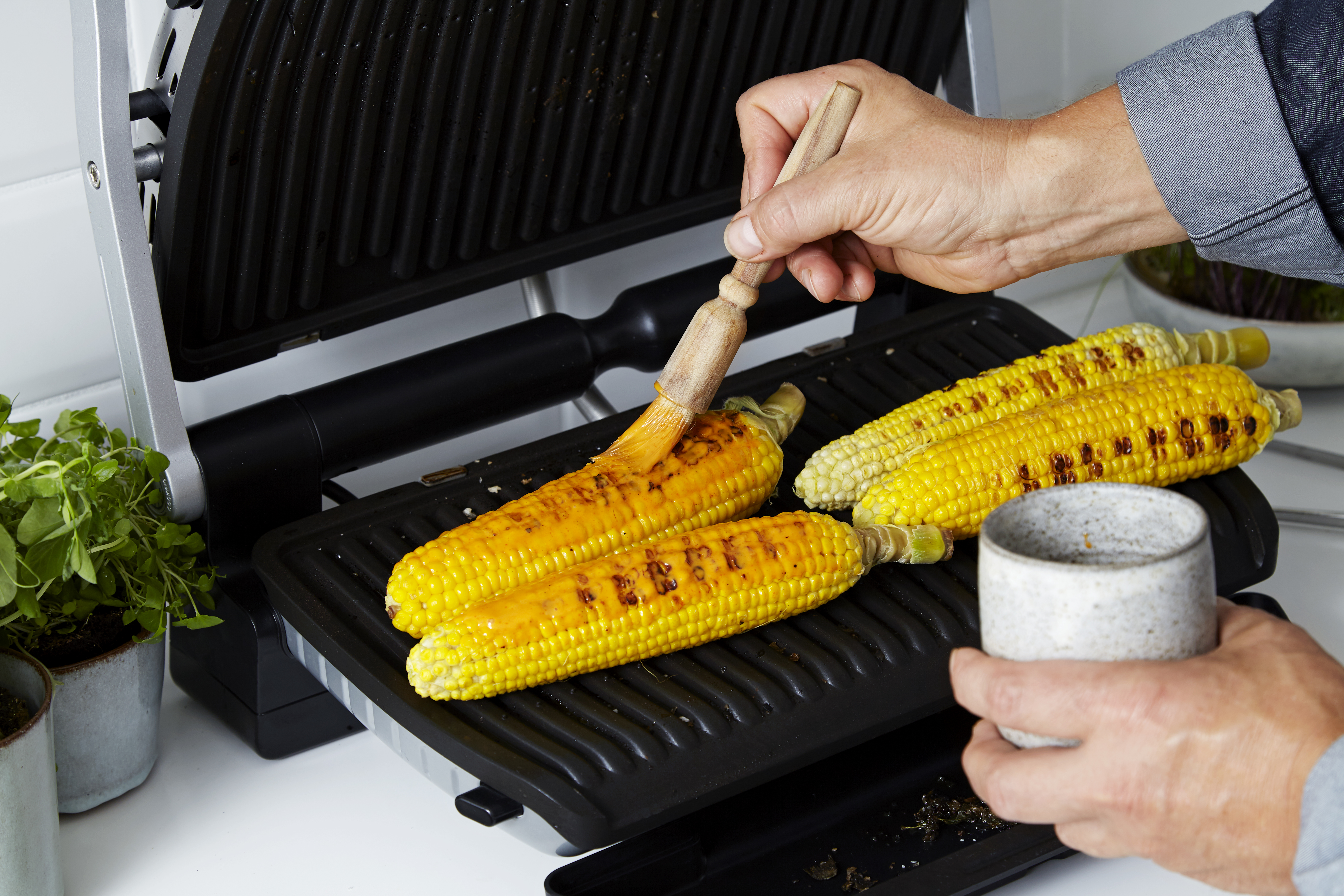 Optigrill XL Pöytägrilli Ruostumatonta Terästä - Yhdeksän automaattiohjelmaa sekä neljä manuaalista lämpötila-asetusta