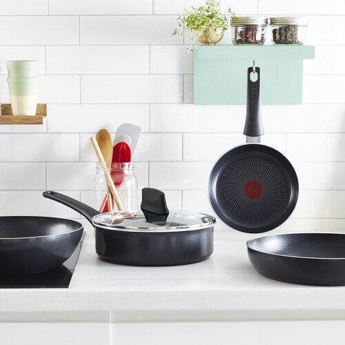 Family Cook Paistokasari 24 cm kannellinen Musta 