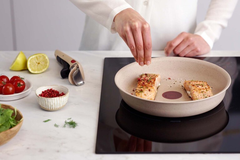 Kätevä, irrotettava kahva