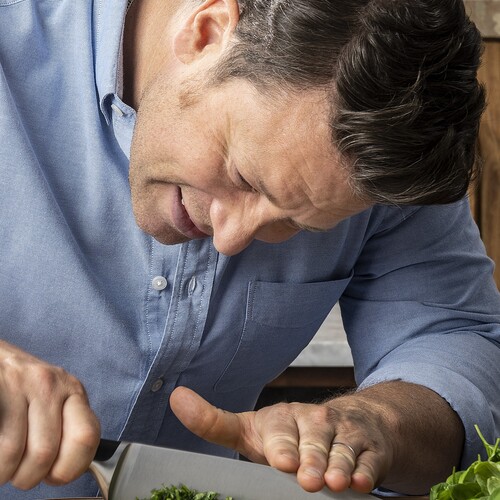 Jamie oliver veitsisarja 6 osaa veitsitelineellä