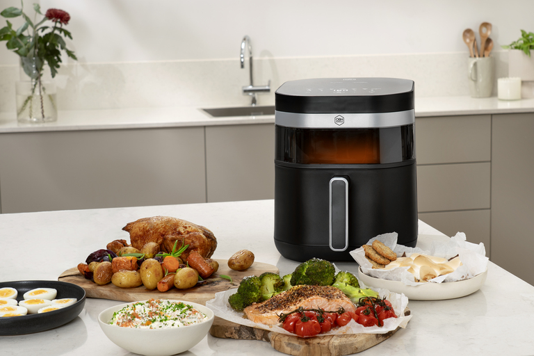 Lasinen ikkuna LED-valaistuksella