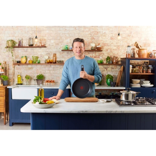 Jamie Oliver Everyday Kitchen Stainless Steel set 7 pcs. (FP 28 cm, Stewpots 16/20/24 cm w. 3 lids)